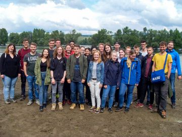 SchülerInnen der IGS Ingelheim mit Lehrern und Maßnahmenbetreuer M. Markowski