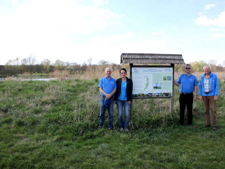 Infotafel in der Saalbachniederung (Foto: NABU Hambrücken)